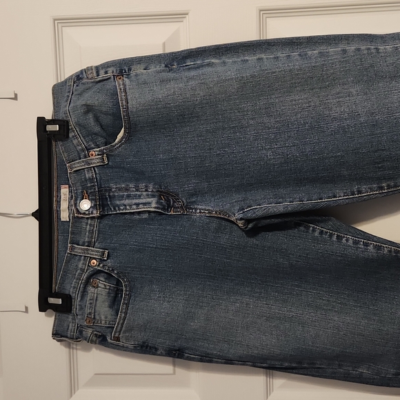 Levi's jeans - Picture 2 of 3